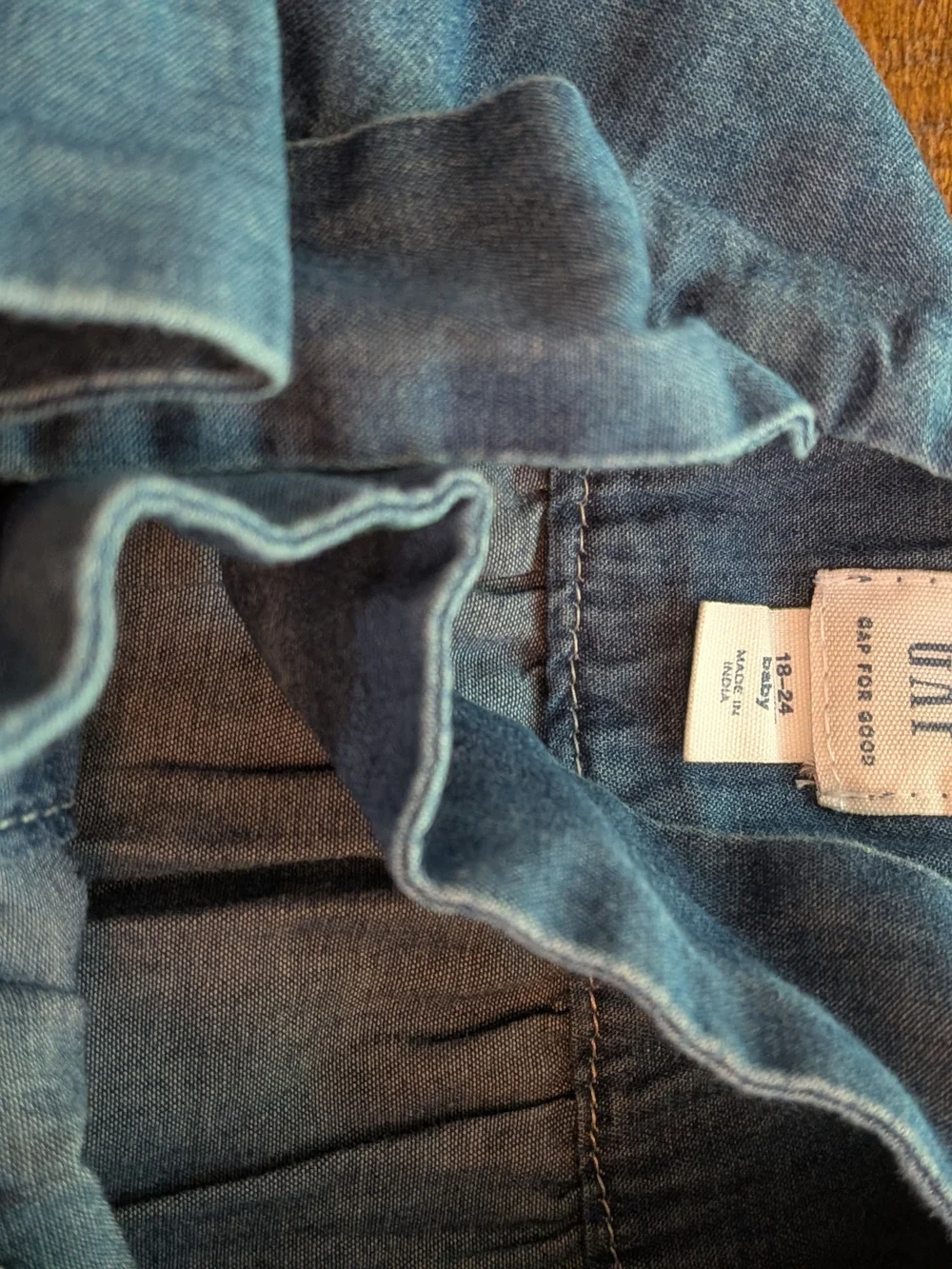 GAP soft blue